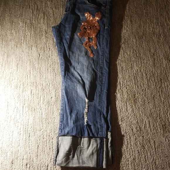 V Cristina size 10 cuffed jeans with applique bundle your order and save on ship - Picture 4 of 8
